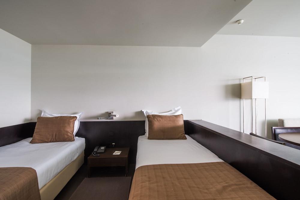 Aqualuz Rio By The Editory Aparthotel 4*