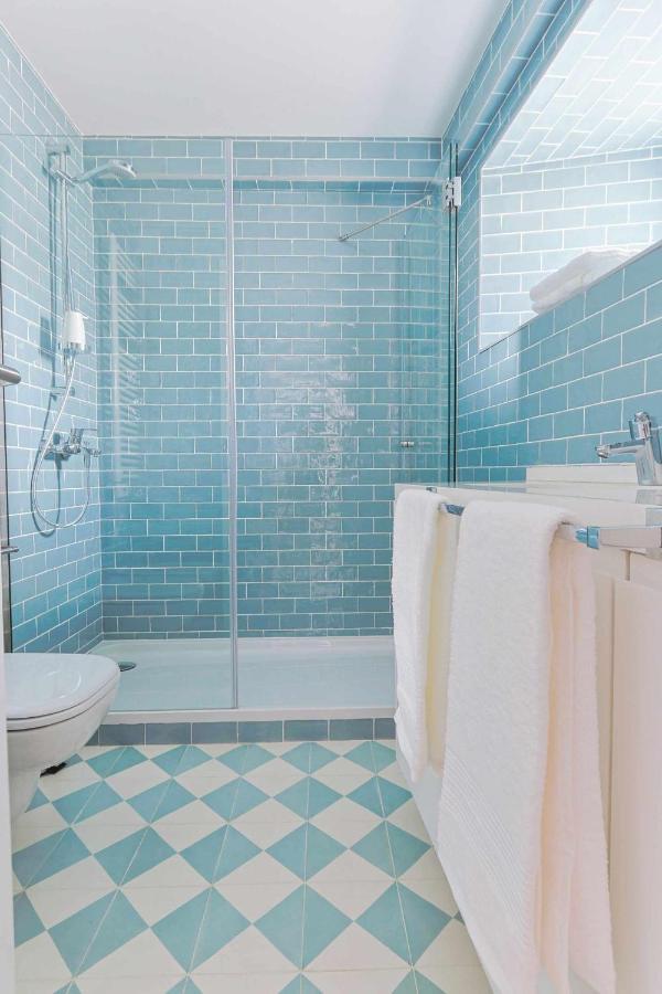 Downtown Charming Castelo Apartment