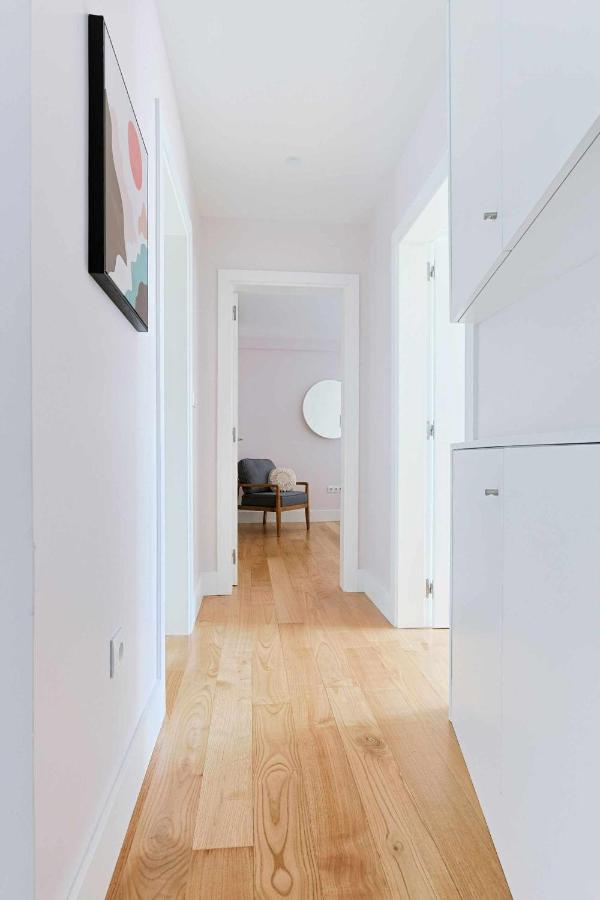 Apartment Downtown Charming Castelo Chaves