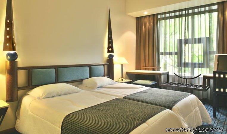 Hotel Evolution Valbom 4*