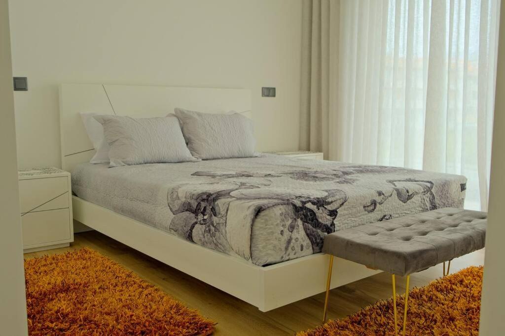 Avenida House A 700 Metros Da Holiday home