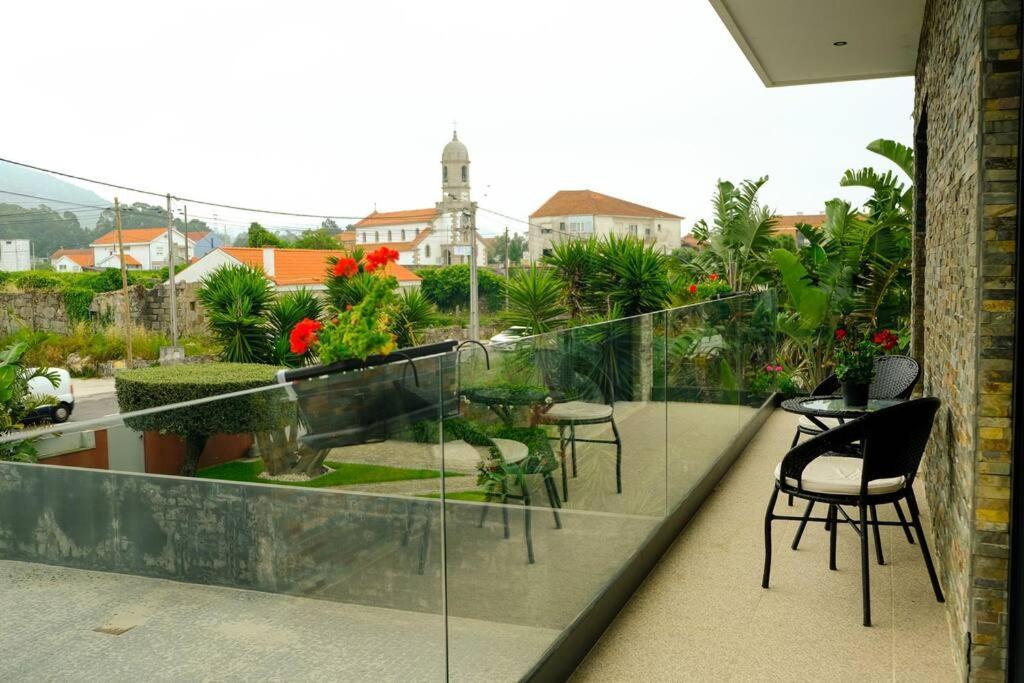 Avenida House A 700 Metros Da