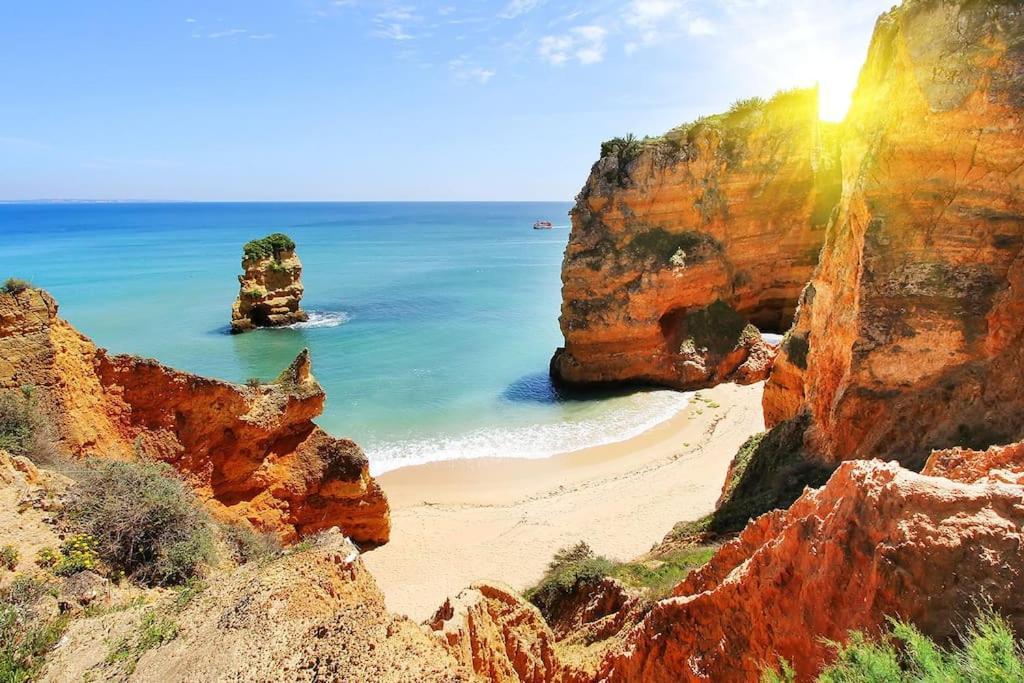 Sunset Sea View 2 Bedroom Vd *