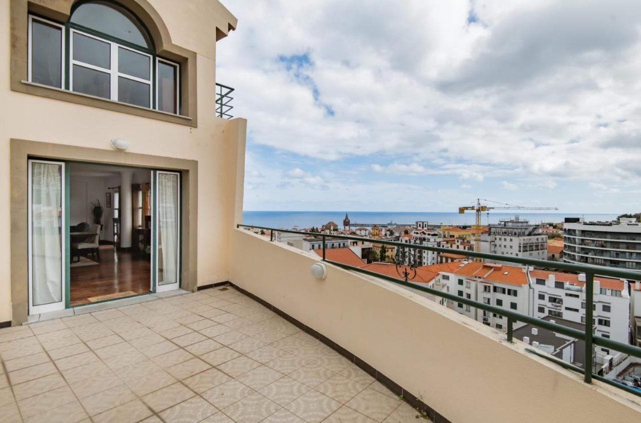 Guest house A O Mar Rooms- Center Funchal (Madeira)