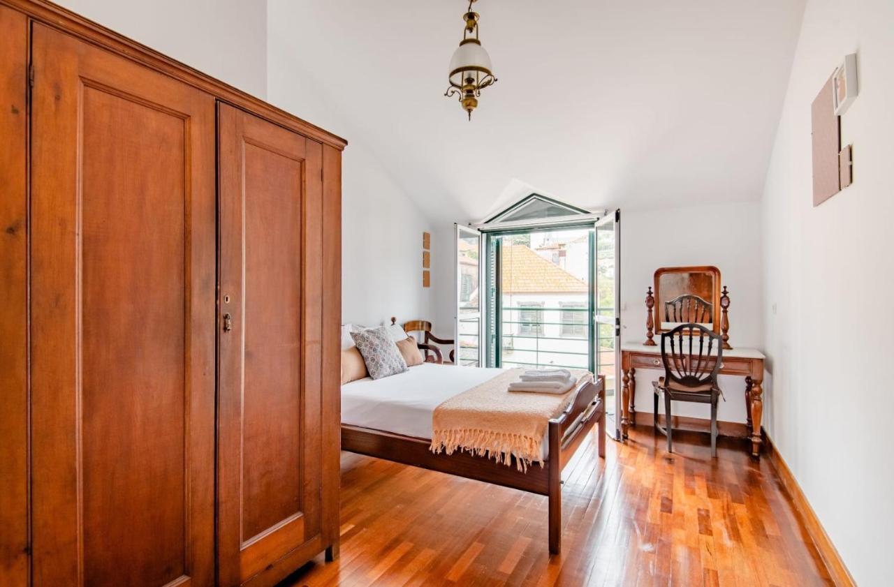 Guest house A O Mar Rooms- Center *
