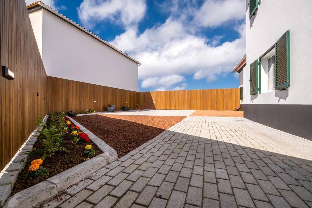 Batalha Family House Fenais da Luz