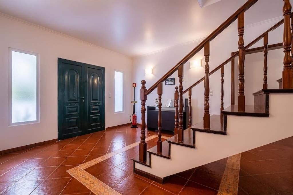 Batalha Family House Holiday home