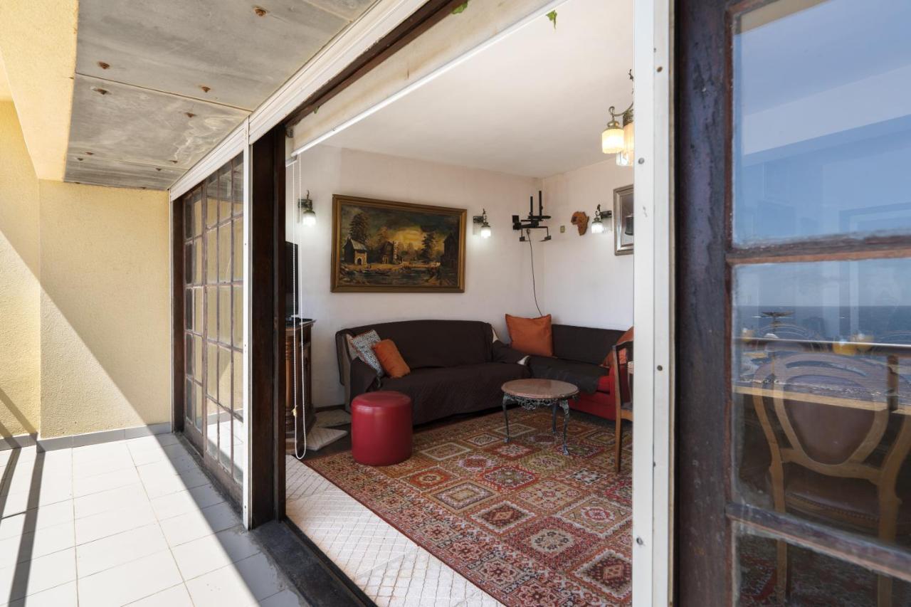 Host Wise - Spacious & Sunny Vintage At The Apartment Vila do Conde
