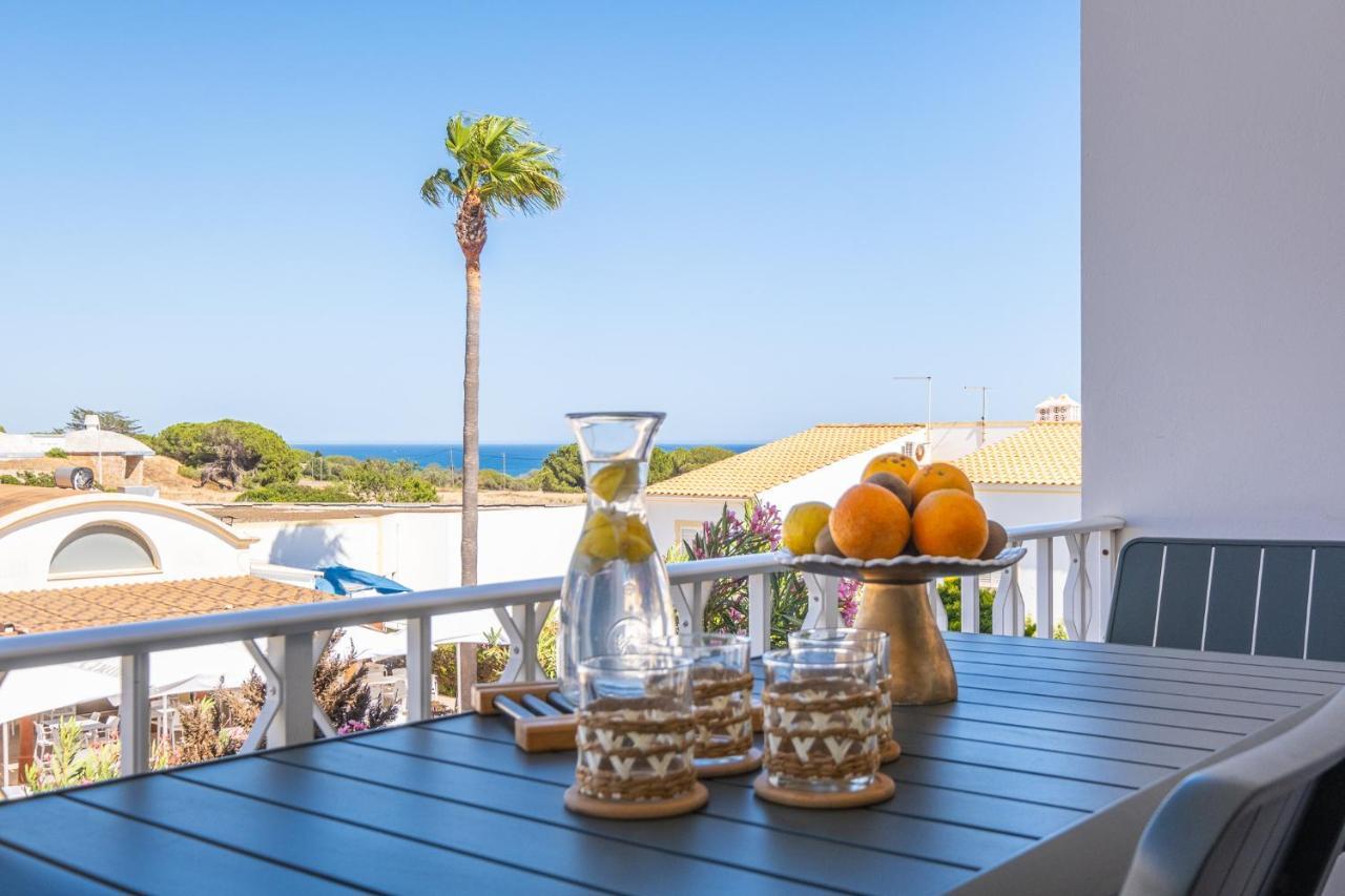 Martina - Seaview Apartment Albufeira