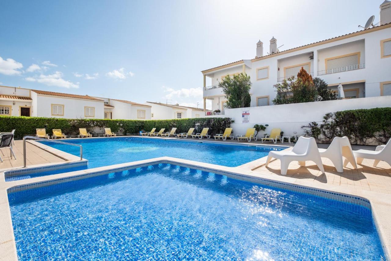 Martina - Seaview Apartment Albufeira
