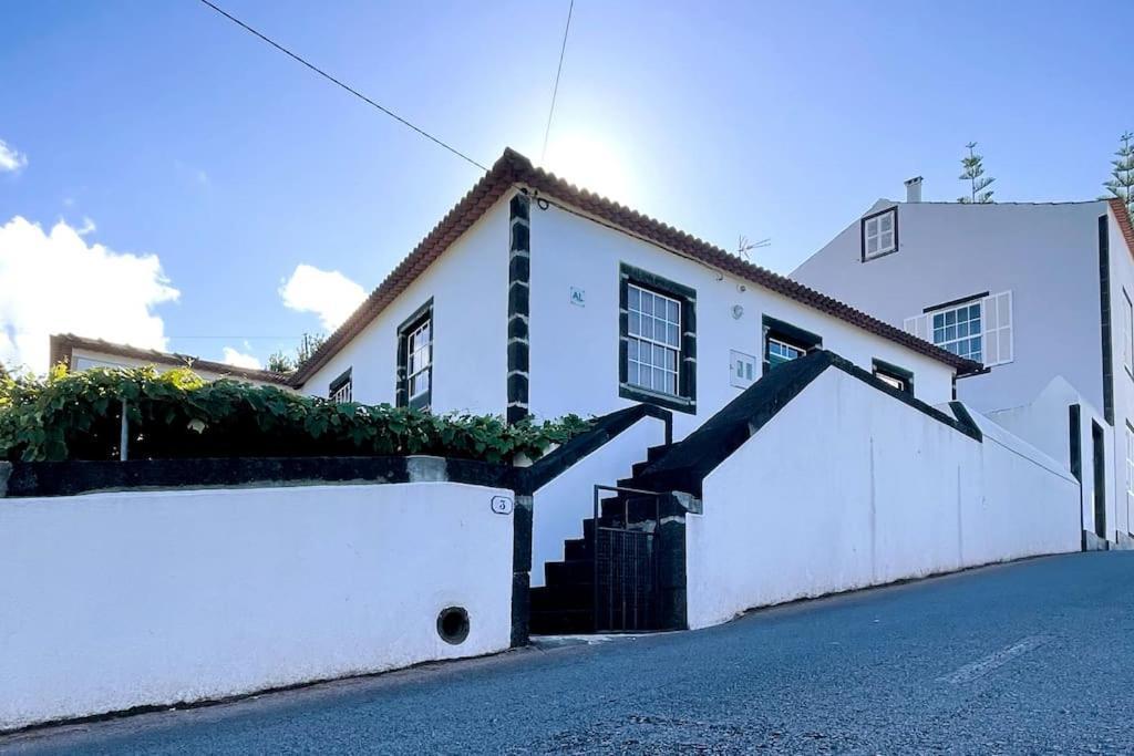 Casa Da Latada Holiday home *