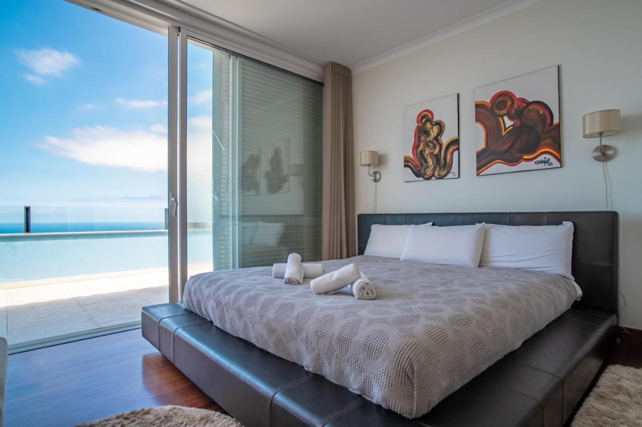 Loureiro Palace With Soccer Field Villa *