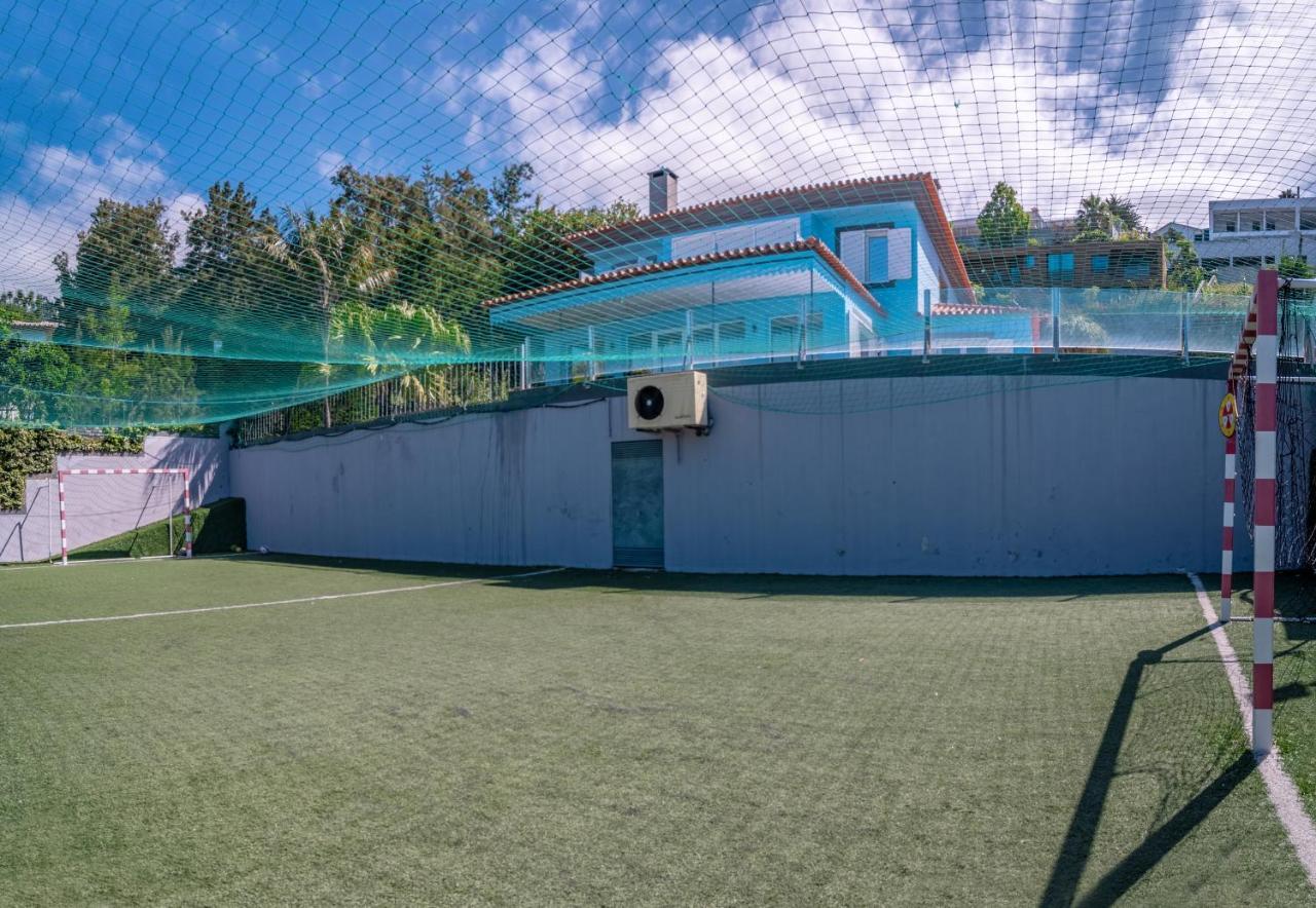 Villa Loureiro Palace With Soccer Field