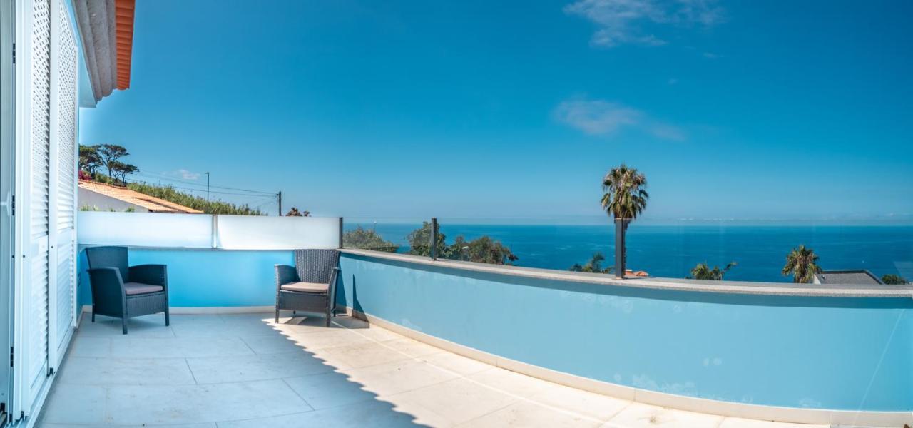 Loureiro Palace With Soccer Field Villa