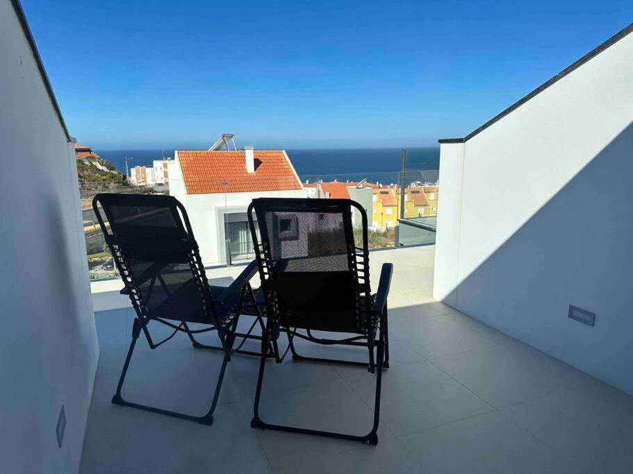 Beach, Ocean View & Bright House Villa Ericeira