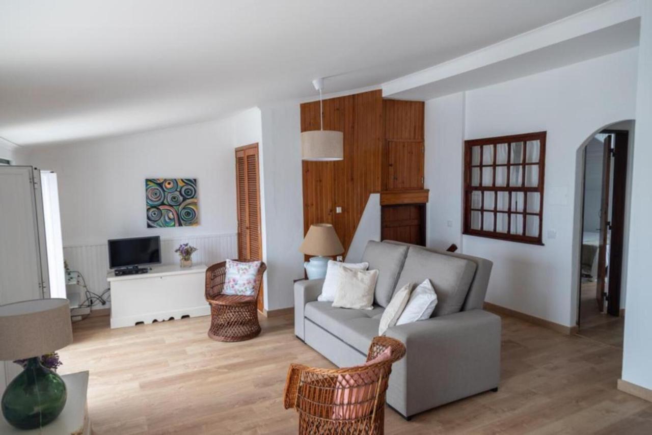 Casa Mares 2 Aparthotel Baleal