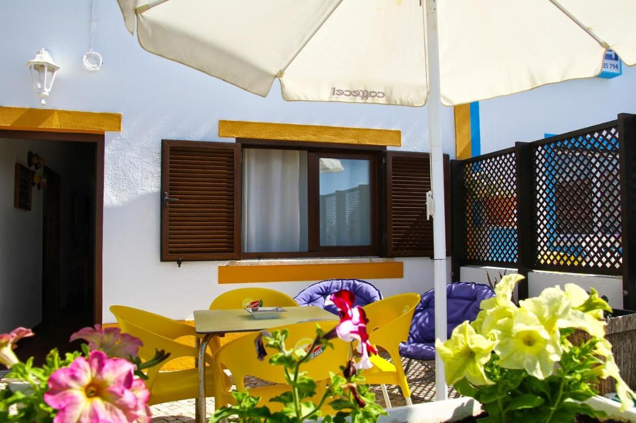 Pequena Baleia Bed and breakfast *