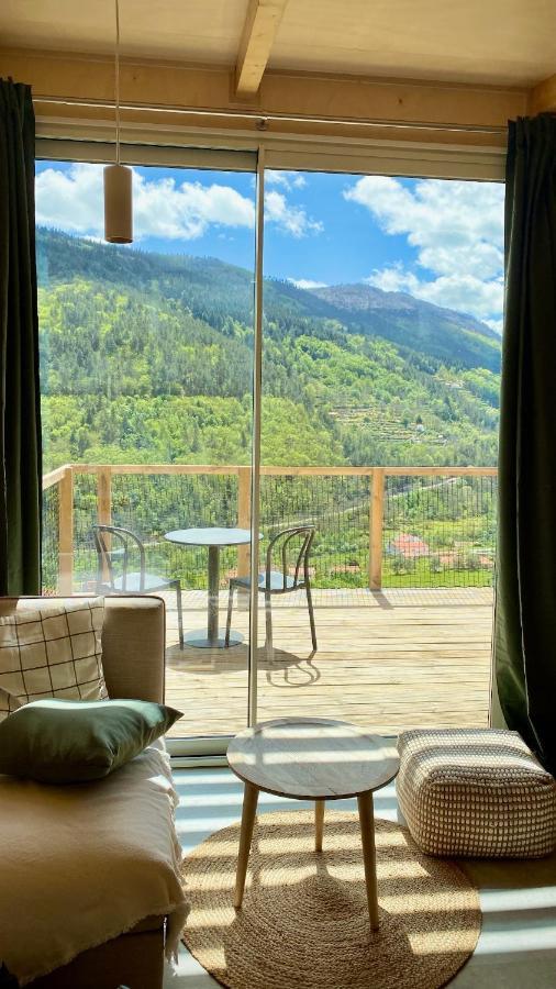 Casa Raposa - Terrace Mountain View Lodge Manteigas