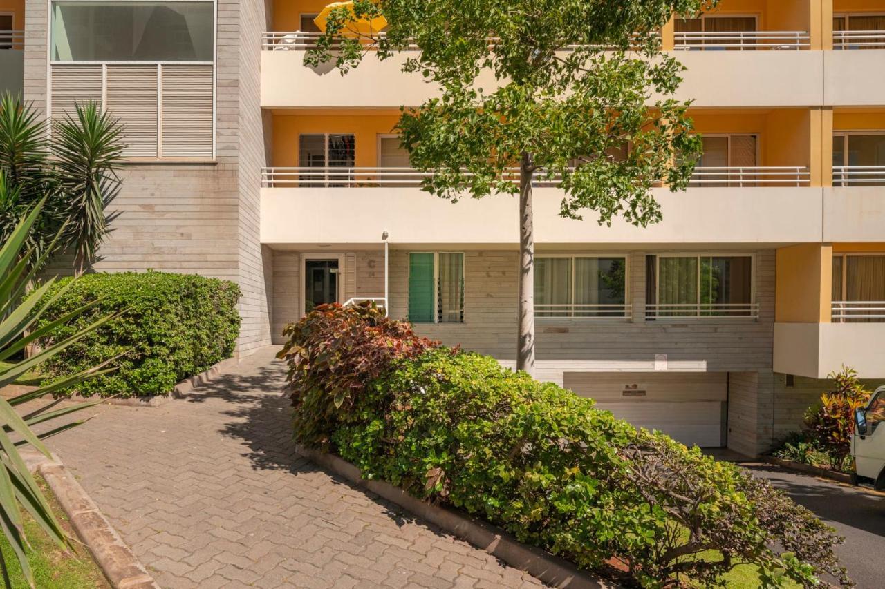 Ajuda Iv By An Island Apartment