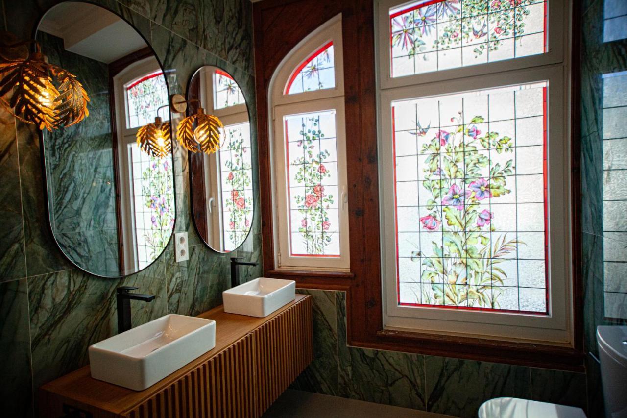 Hotel Storytellers Palace Sao Martinho do Porto