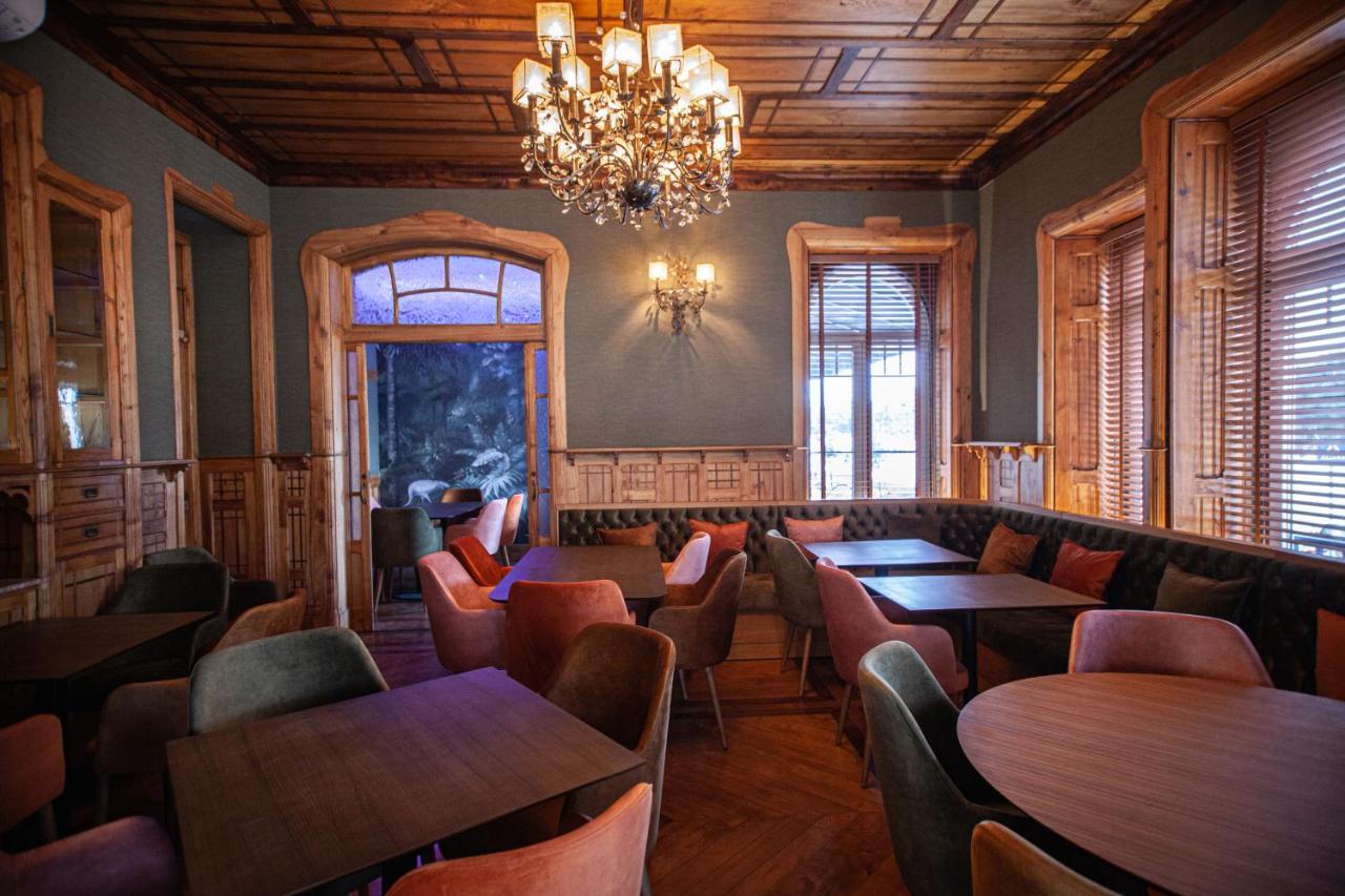 Hotel Storytellers Palace