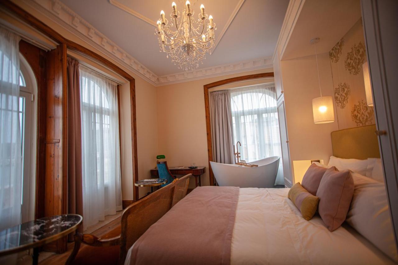 Hotel Storytellers Palace
