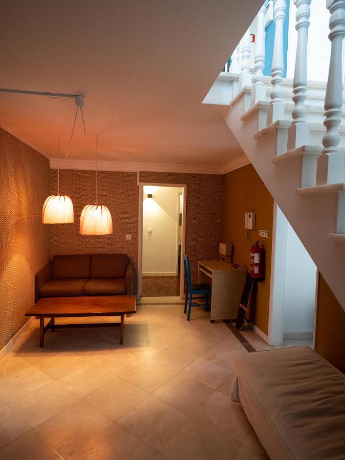 Impact House * Estoril