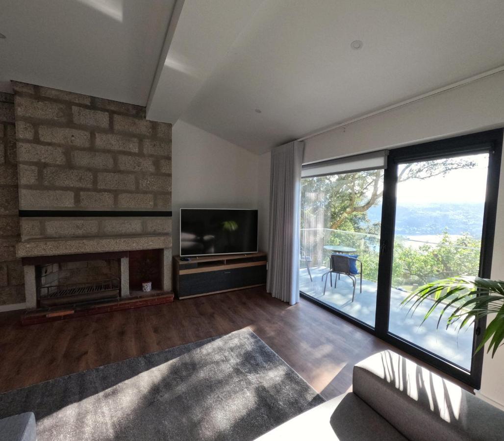 Casa De Pinheiral Bed & Breakfast