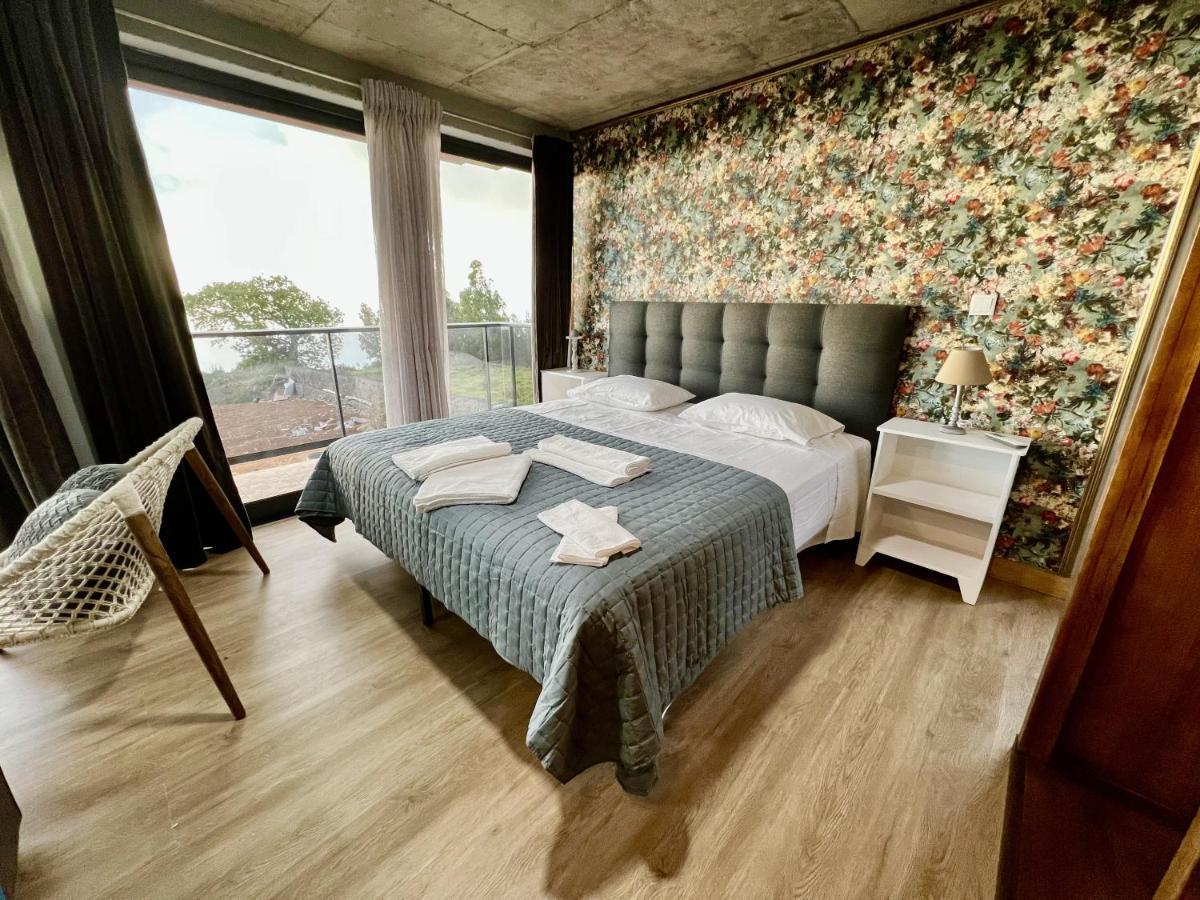 Victoria Ocean View Lodge