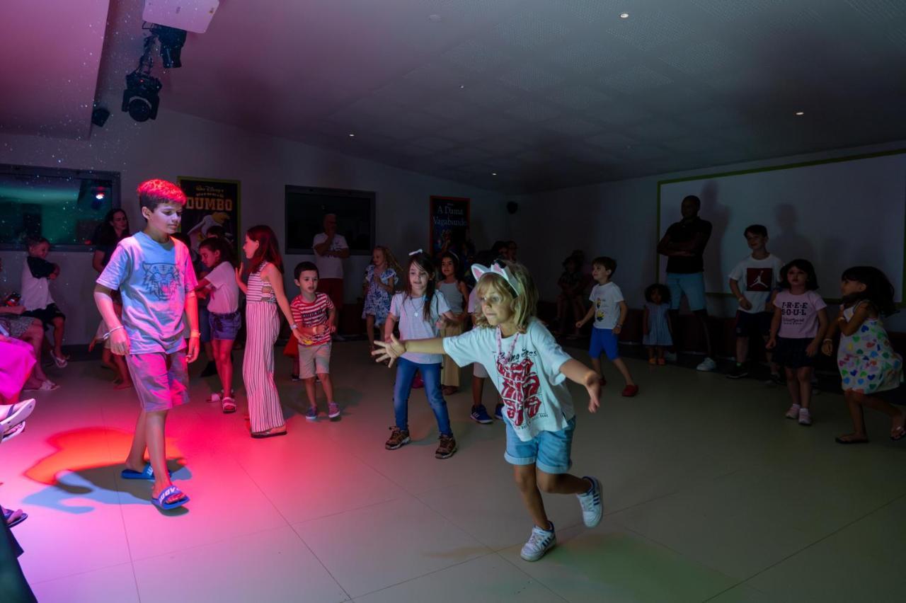 Vila Gale Nep Kids