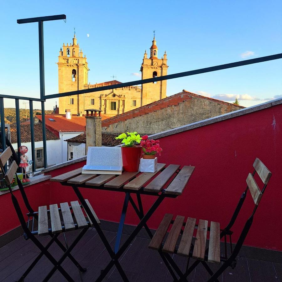 Casa Da Praca Guest house