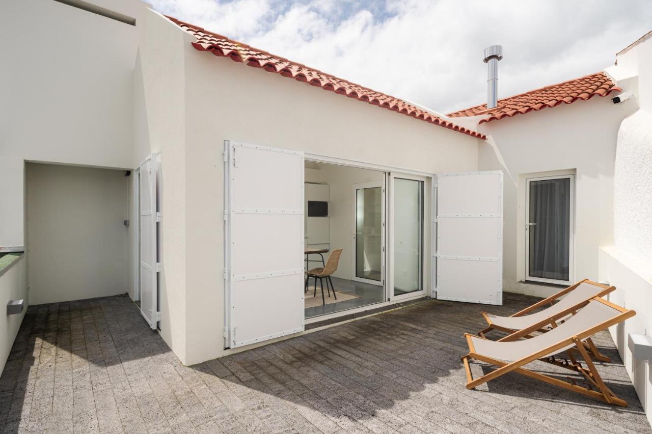 Entre Muros - - Casa Com Jardim E Acesso Direto Ao Mar