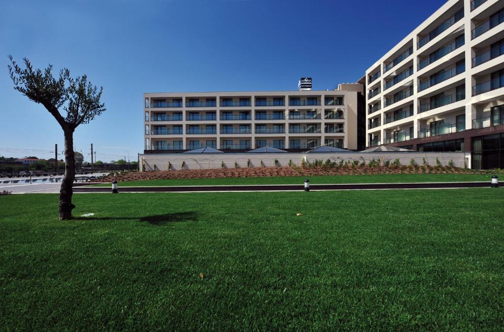 Gale Hotel 4*