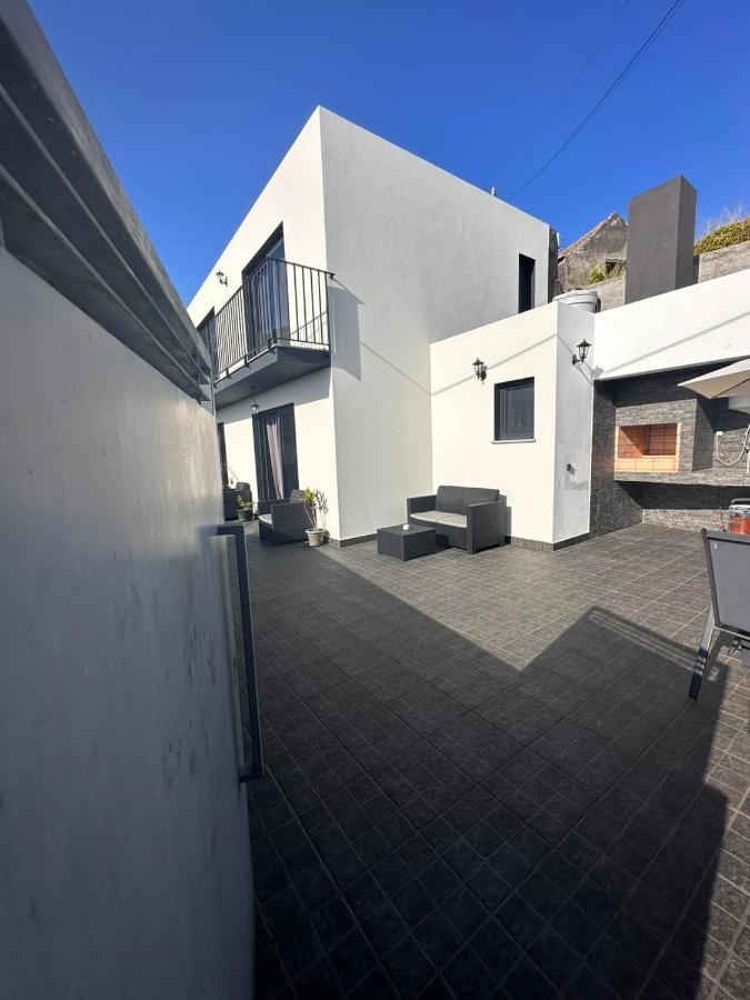 Holiday home Casa Yeni Modern Two Bedrooms Arco da Calheta (Madeira)