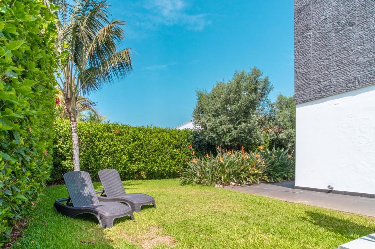 Star With Private Heated Pool In