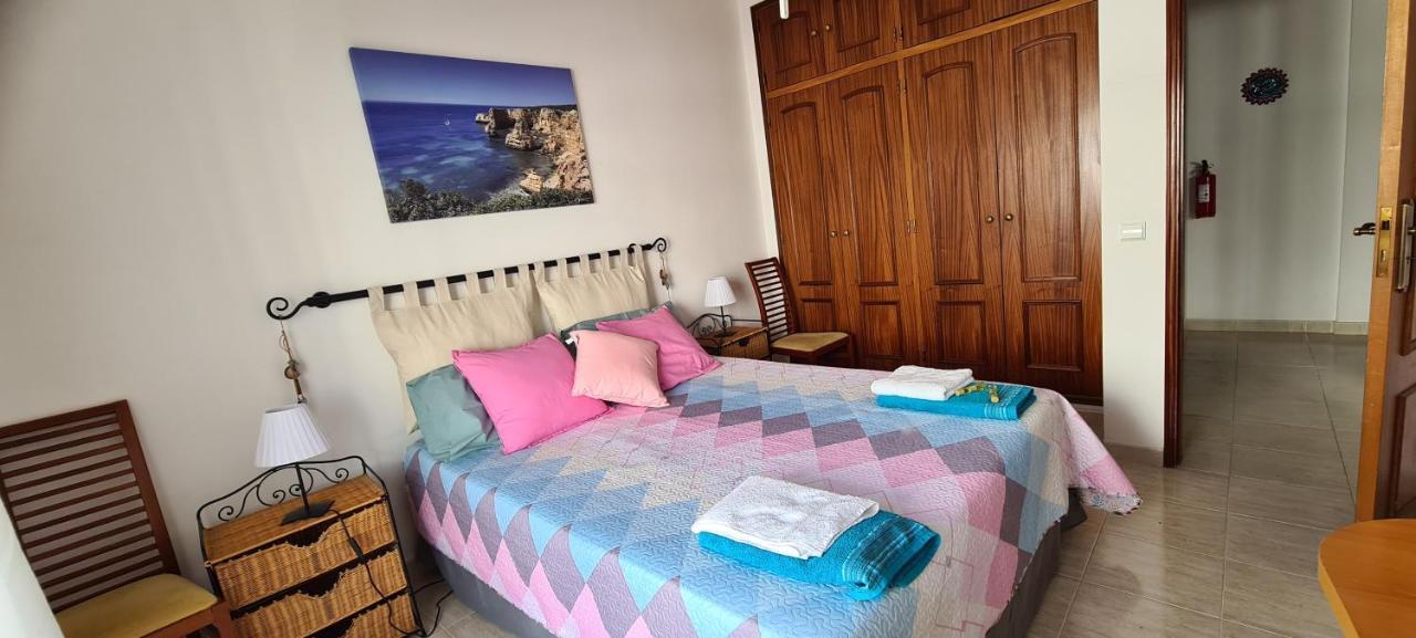 Vilamoura-quarteira Beaches With Pool And Sea View Apartment