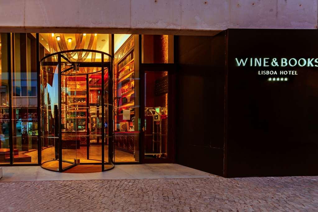 Wine & Books 5* Lisbon
