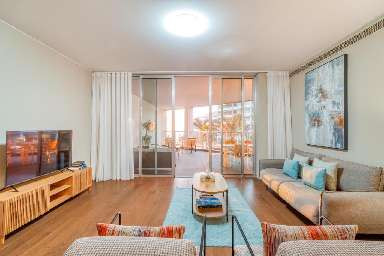 Bm - 3 Pools-gym-ac-huge Balcony Sea View *