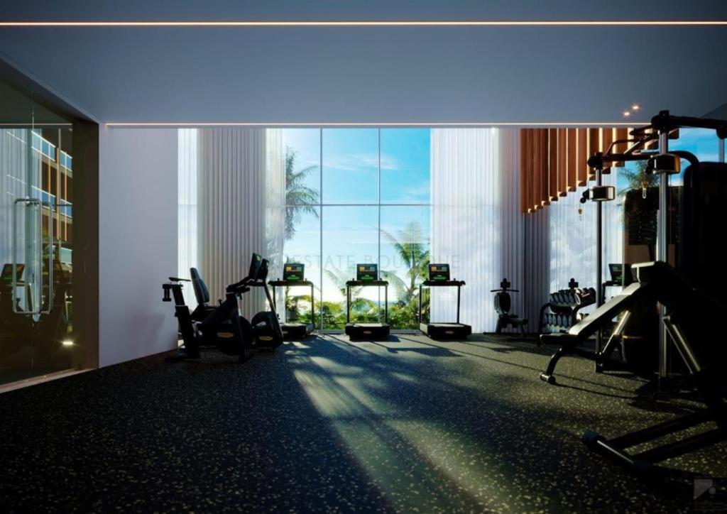 Bm - 3 Pools-gym-ac-huge Balcony Sea View Apartment *