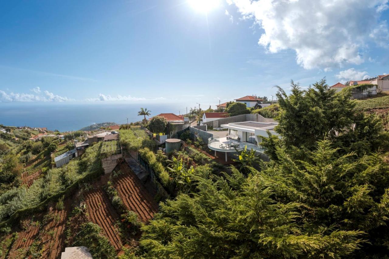 The White House By An Island * Ponta do Sol (Madeira)