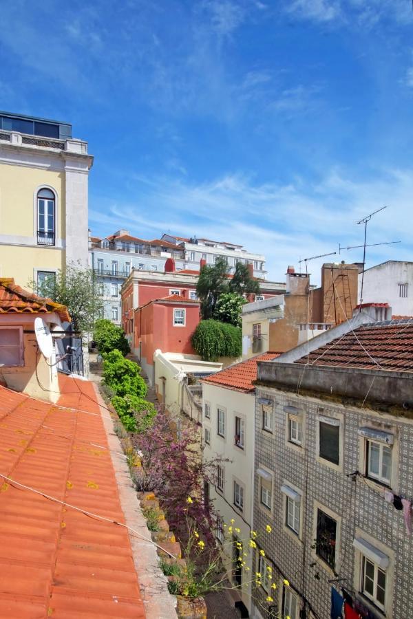 Bl Bairro Alto Famous Bica Funicular Street View Appartement Lissabon