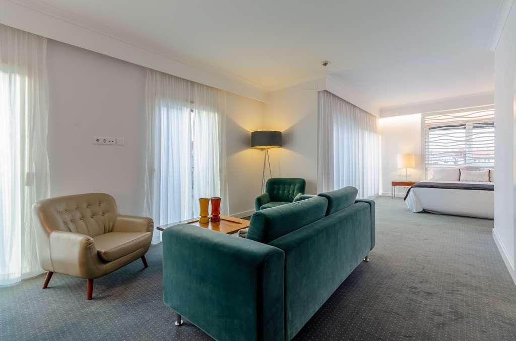 Hotel Olissippo Saldanha 4*