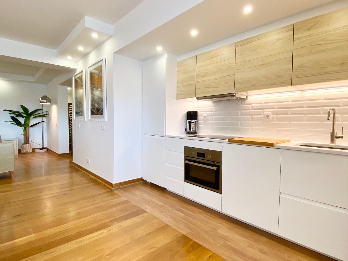 Out Luxury Marina - 2 Bedrooms Sea View