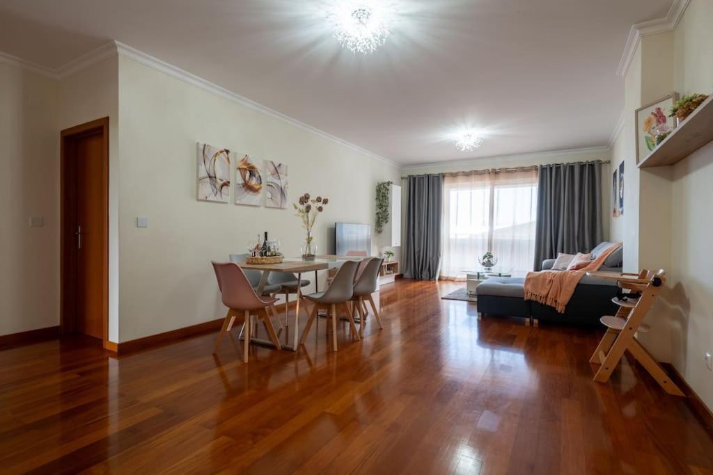 Comfy & Joyful Oceanview Retreat Apartment *
