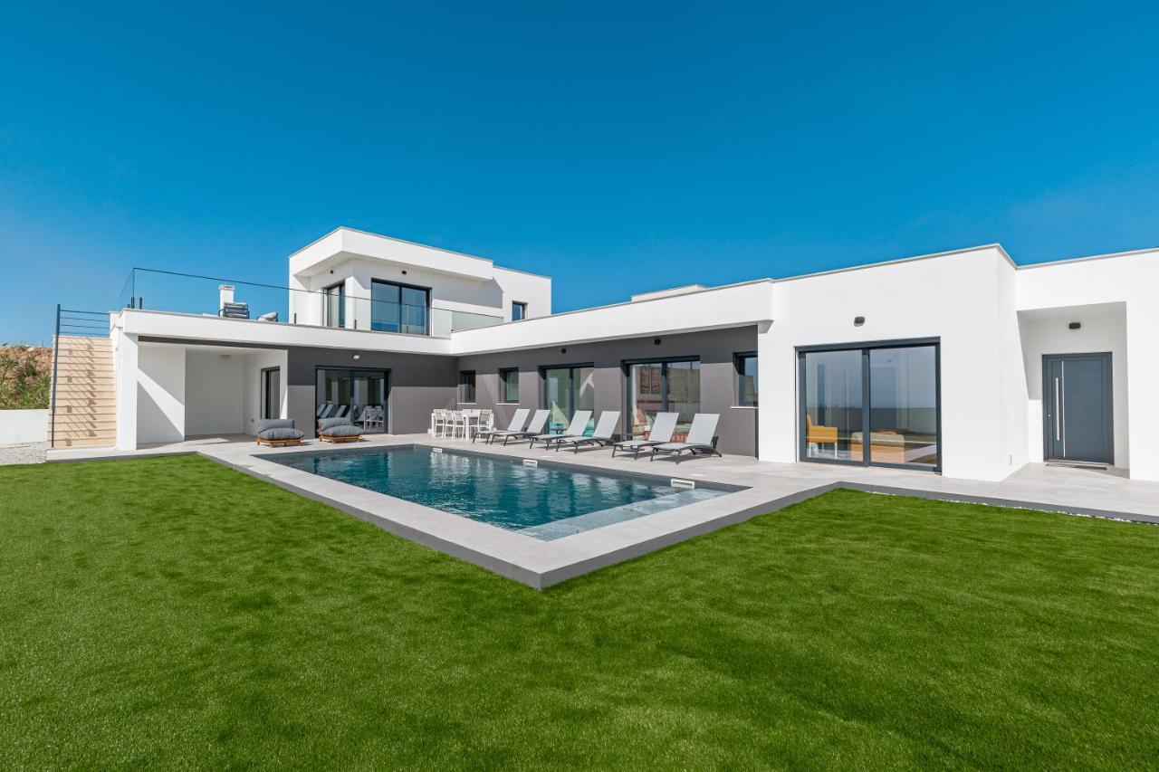 Locki Villa Lourinha (Lisbon)