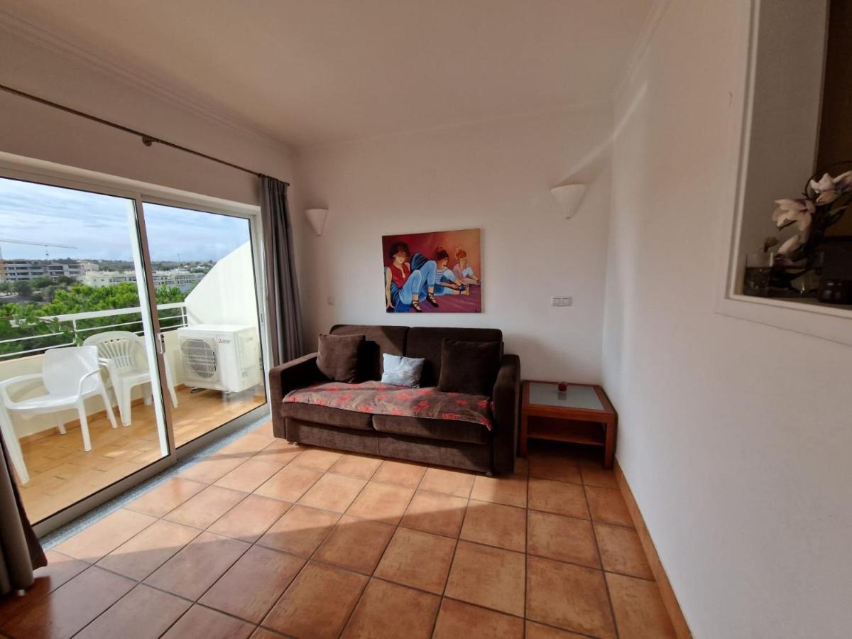 Apostol Apartment