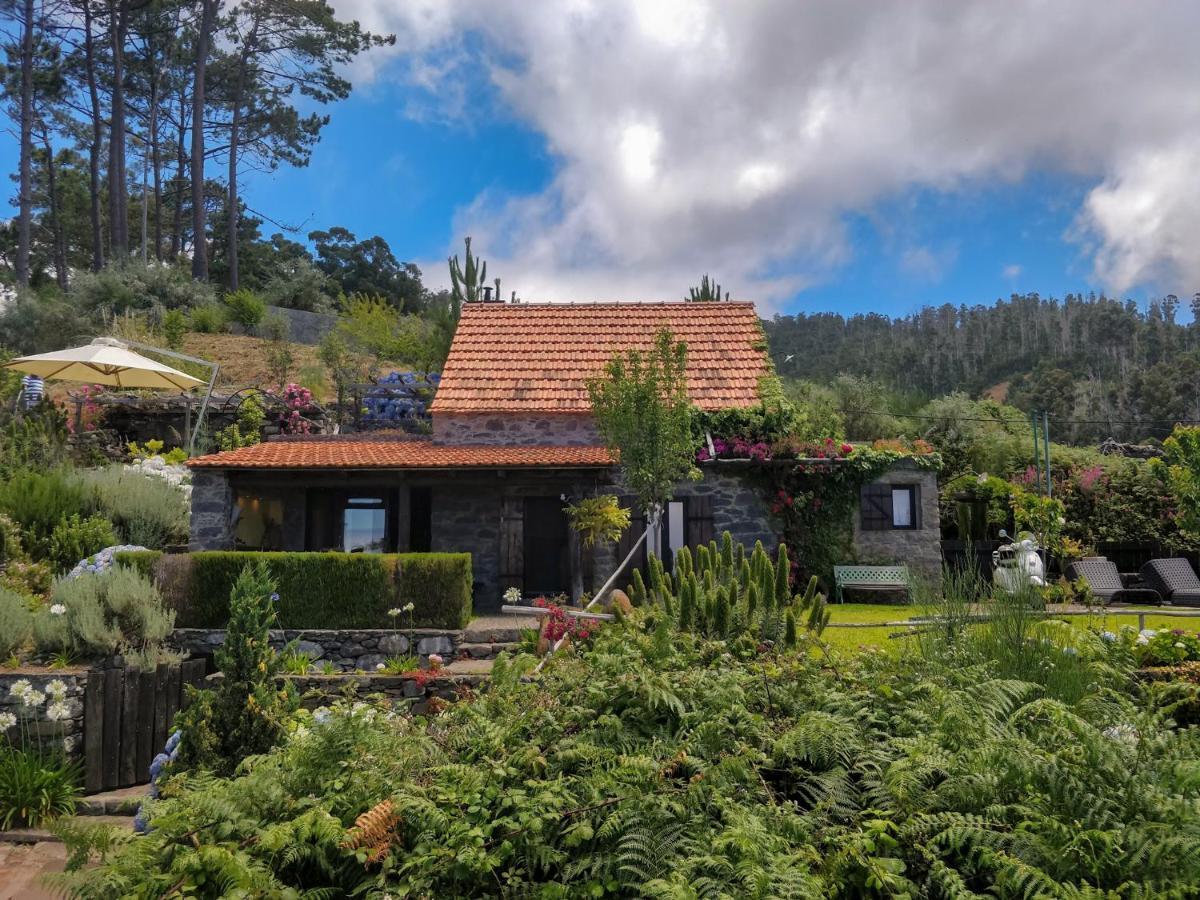 Achadinha - Mountain * Arco da Calheta (Madeira)