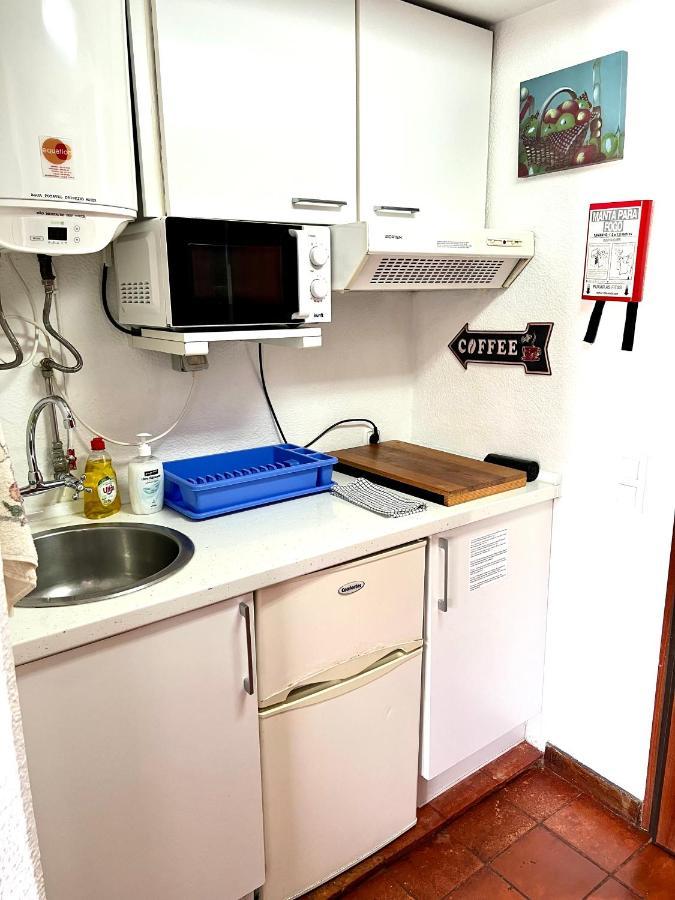 Apartamento 4 - & Cozy Little With Terrace *