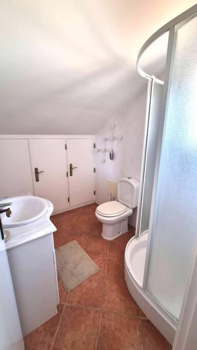 Apartment Da Gale, 250m Da E Piscina *