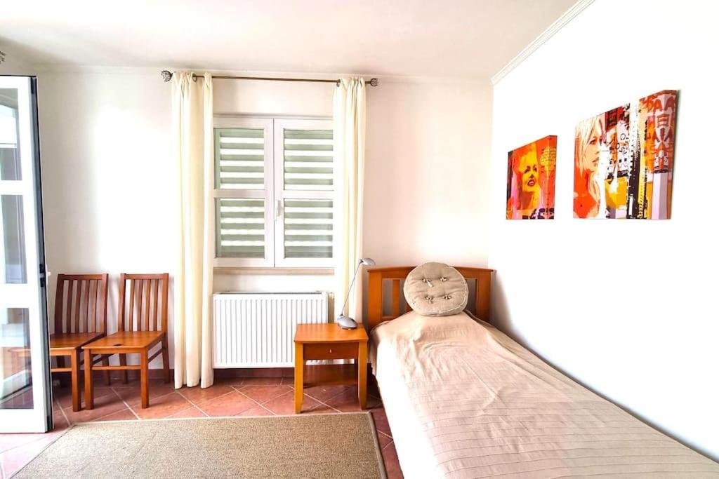 Apartment Da Gale, 250m Da E Piscina